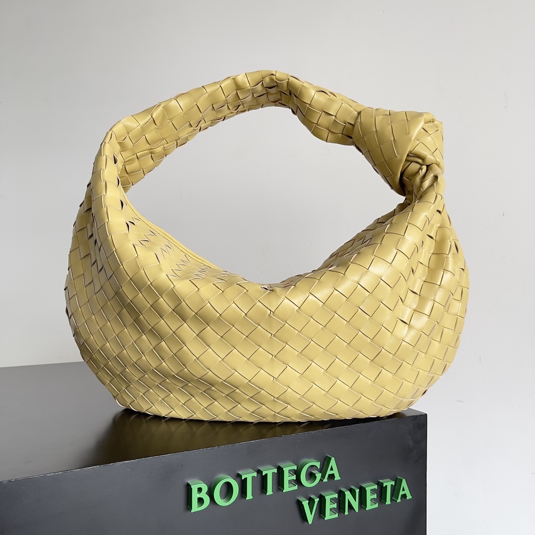 Bottega Veneta Hobo Bags